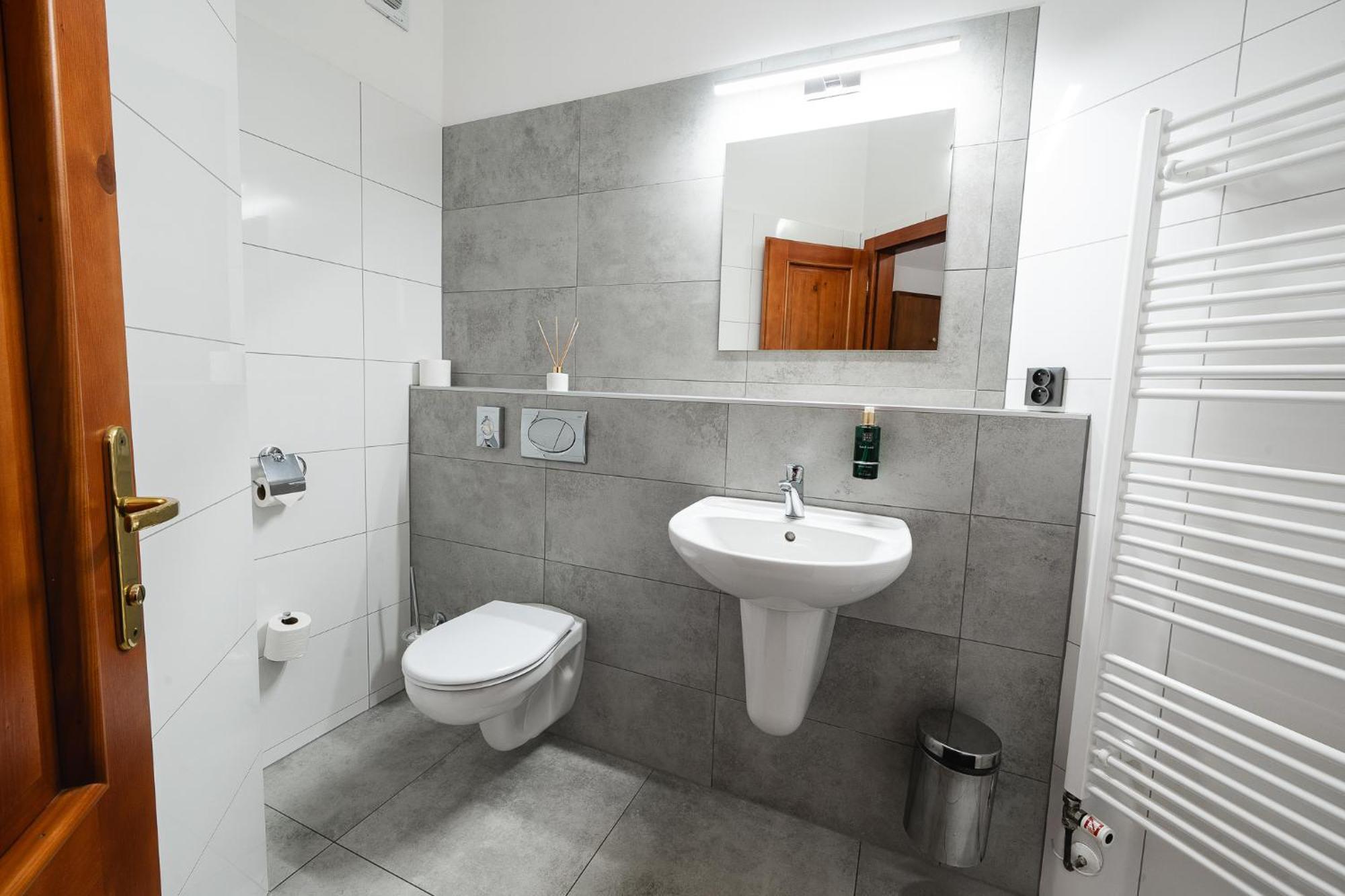Hotel Horal Rožnov pod Radhoštěm المظهر الخارجي الصورة